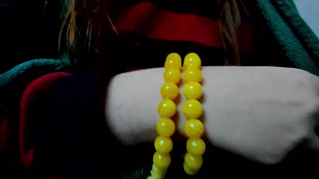 Snapshot of Persephoni chatting on 02-21-25, 09:02 Persephoni online show from 02-21-25, 09:02