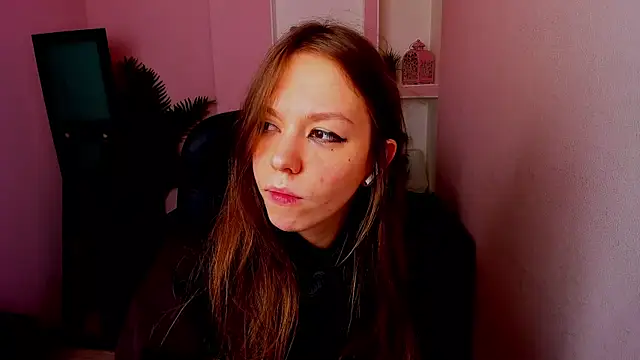 Snapshot of Persephoni chatting on 03-13-25, 02:44 Persephoni online show from 03-13-25, 02:44