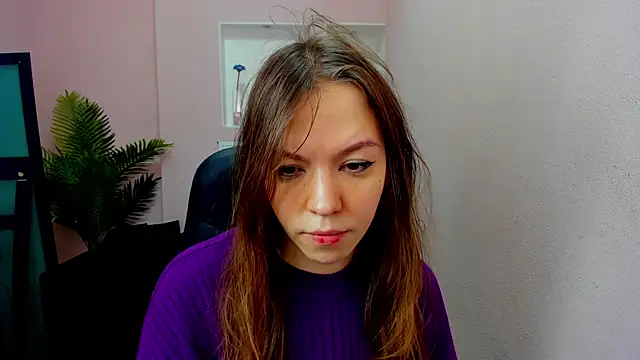 Snapshot of Persephoni chatting on 10-04-25, 03:54 Persephoni online show from 10-04-25, 03:54