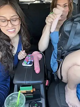 LeaGambit   online show from 04-24-26, 05:59