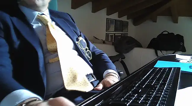 paolo72 online show from 12-03-24, 12:16