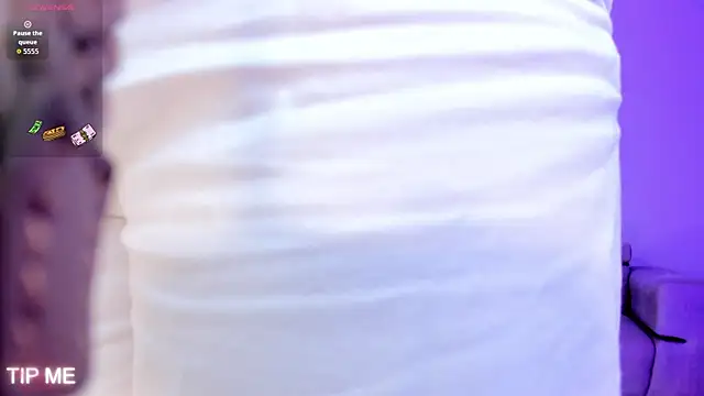 SophieBarnett online show from 04-22-26, 12:46