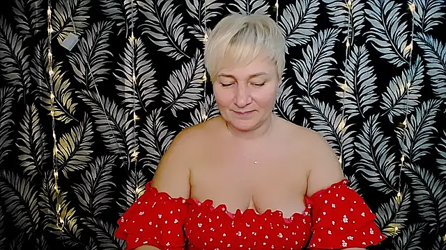 Olivia playful online show from 12-24-24, 03:26