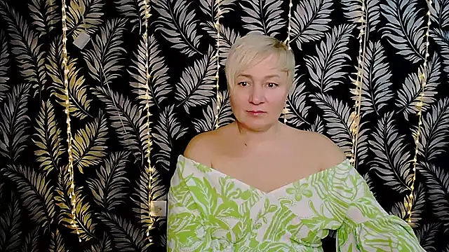 Olivia playful online show from 02-24-25, 12:16