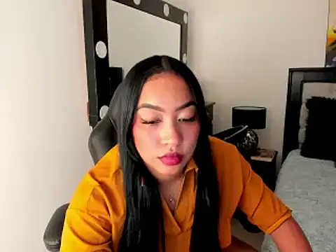 brunetenikole02 online show from 02-16-25, 12:19