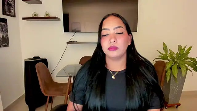 brunetenikole02 online show from 09-25-25, 02:26