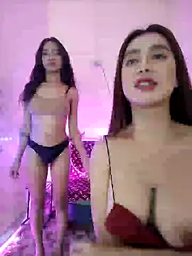 Snapshot of SexyDominnantcheska chatting on 02-07-25, 02:50 SexyDominnantcheska online show from 02-07-25, 02:50
