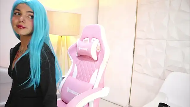 dianebleu online show from 11-05-25, 04:34