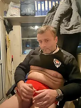 Snapshot of muscularsexy chatting on 01-16-26, 10:58 muscularsexy online show from 01-16-26, 10:58