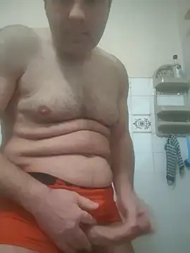 Snapshot of muscularsexy chatting on 03-22-26, 12:52 muscularsexy online show from 03-22-26, 12:52