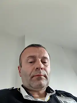 Snapshot of muscularsexy chatting on 03-30-26, 12:06 muscularsexy online show from 03-30-26, 12:06