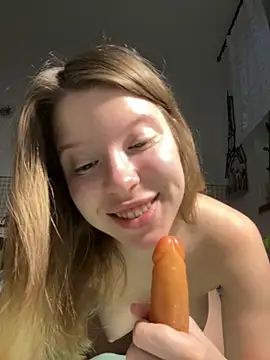 kimczii online show from 04-17-26, 06:16