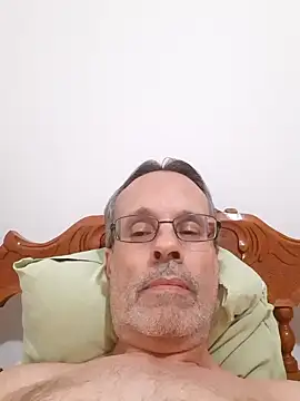 luiz303030 online show from 11-01-25, 05:20