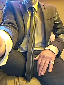 eddouxxx78 online show from 02-08-26, 11:35