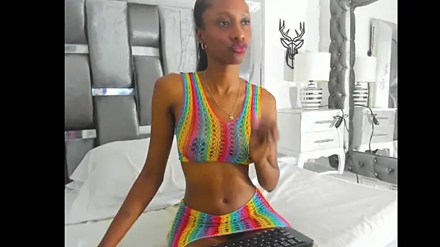 AntonellaaHot online show from 01-16-26, 04:49