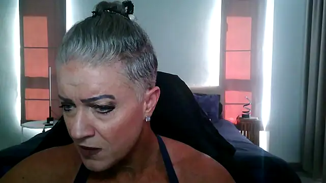 Devon2020 online show from 01-13-26, 08:41