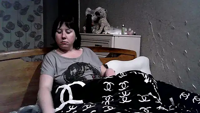 explored romantic online show from 02-07-25, 06:24