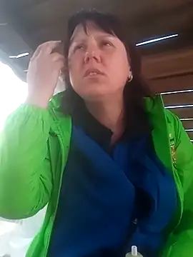 explored romantic online show from 03-10-25, 01:54