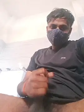 Snapshot of Itsdesi_boy chatting on 02-17-26, 02:30 Itsdesi boy online show from 02-17-26, 02:30