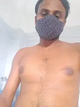 Snapshot of Itsdesi_boy chatting on 03-10-26, 06:51 Itsdesi boy online show from 03-10-26, 06:51