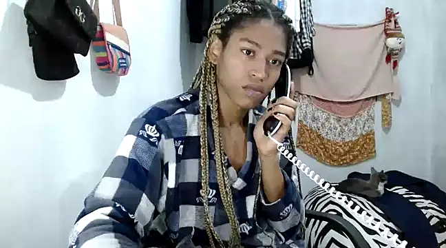 angelamarie1 online show from 02-14-25, 01:23