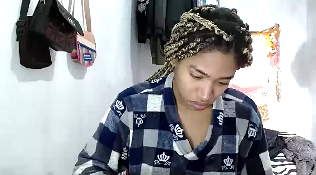 angelamarie1 online show from 02-16-25, 02:54