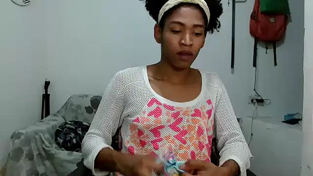 angelamarie1 online show from 09-11-25, 03:06