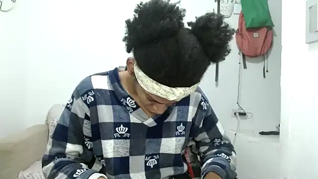 angelamarie1 online show from 09-28-25, 07:36