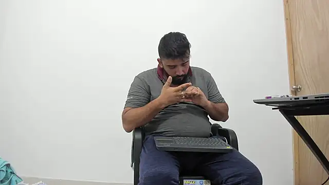 isearchcompany online show from 11-01-25, 11:51