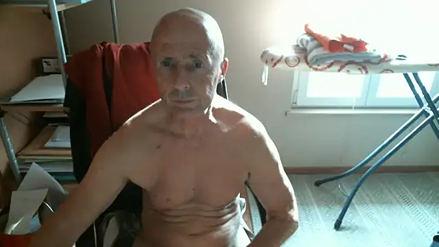 olibrius71 online show from 03-23-26, 03:38