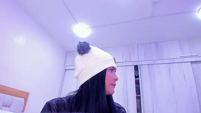 paola rodriguez online show from 02-09-25, 07:09