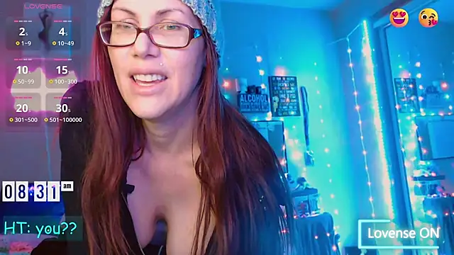 Snapshot of EmmaIsHere chatting on 12-30-24, 03:35 EmmaIsHere online show from 12-30-24, 03:35