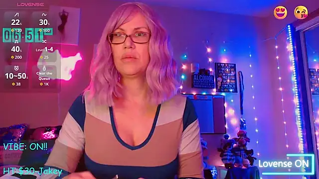 EmmaIsHere online show from 11-16-25, 01:49