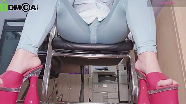 Sime Naughty online show from 09-27-25, 10:37