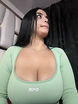 Snapshot of perla_kem_ chatting on 02-05-26, 02:49 perla kem online show from 02-05-26, 02:49