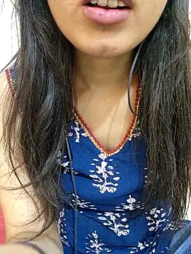 Snapshot of CuteSarikaLIVE chatting on 05-01-26, 04:06 CuteSarikaLIVE online show from 05-01-26, 04:06