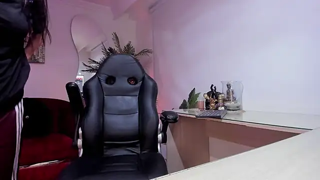 Meghan320 online show from 02-10-26, 11:36