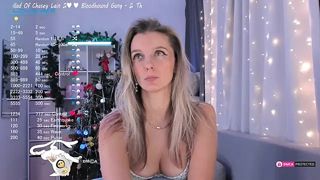 Snapshot of Karamelsw_ chatting on 01-11-25, 07:49 Karamelsw online show from 01-11-25, 07:49