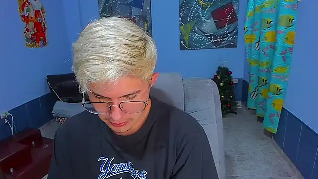 patrik 027 online show from 12-18-25, 08:42