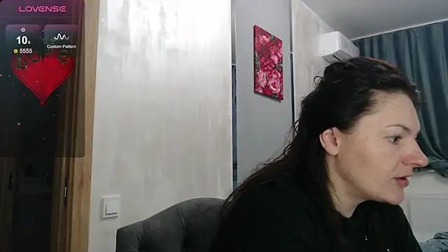 Stacy Davice online show from 10-14-25, 07:03