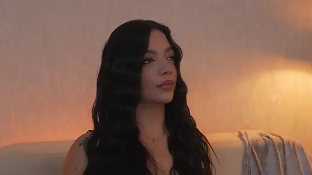 sarah hiill online show from 03-11-26, 11:44