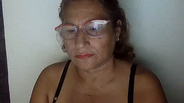 Snapshot of charrysexy1 chatting on 01-07-26, 12:07 charrysexy1 online show from 01-07-26, 12:07