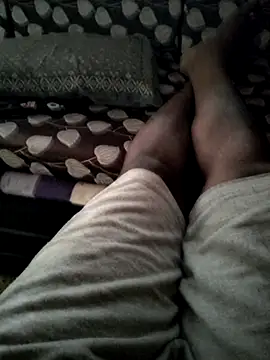 Snapshot of LovesomeCake chatting on 03-15-26, 12:44 LovesomeCake online show from 03-15-26, 12:44