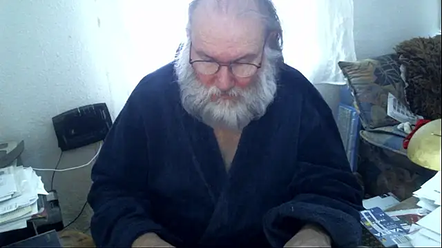 SexySantaC online show from 02-18-25, 07:43