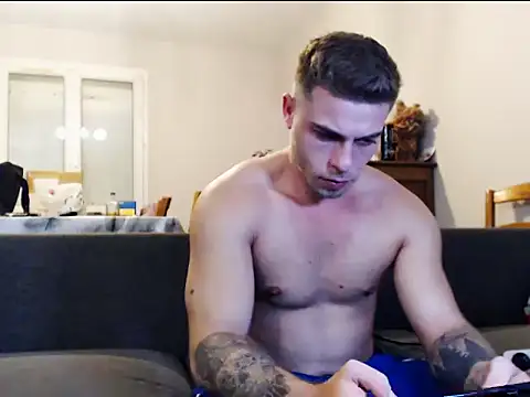 Elkafit28 online show from 04-05-26, 08:39