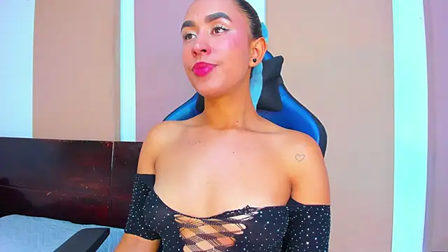 Snapshot of abbyblairs3 chatting on 02-06-26, 05:45 abbyblairs3 online show from 02-06-26, 05:45