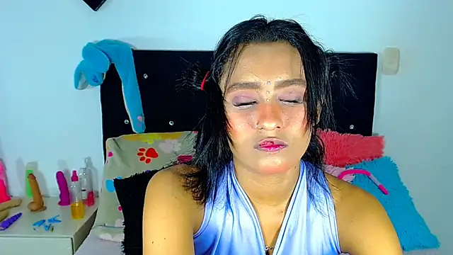 Snapshot of Jenng18 chatting on 06-06-26, 02:16 Jenng18 online show from 06-06-26, 02:16