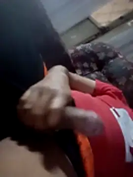 Snapshot of 121fff chatting on 10-24-25, 11:06 121fff online show from 10-24-25, 11:06