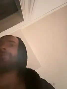 Snapshot of bigguy101 chatting on 02-16-25, 07:37 bigguy101 online show from 02-16-25, 07:37