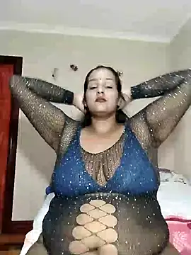Snapshot of NWC4LYF chatting on 04-30-26, 07:31 NWC4LYF online show from 04-30-26, 07:31